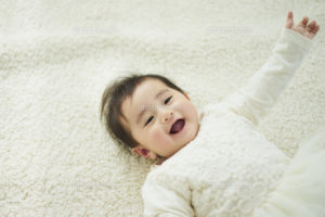 赤ちゃんがフローリングでハイハイをする為に行うべき3つの掃除方法
